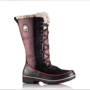 Sorel Tivoli II High Boot Madder Burgundy and Black Size 8